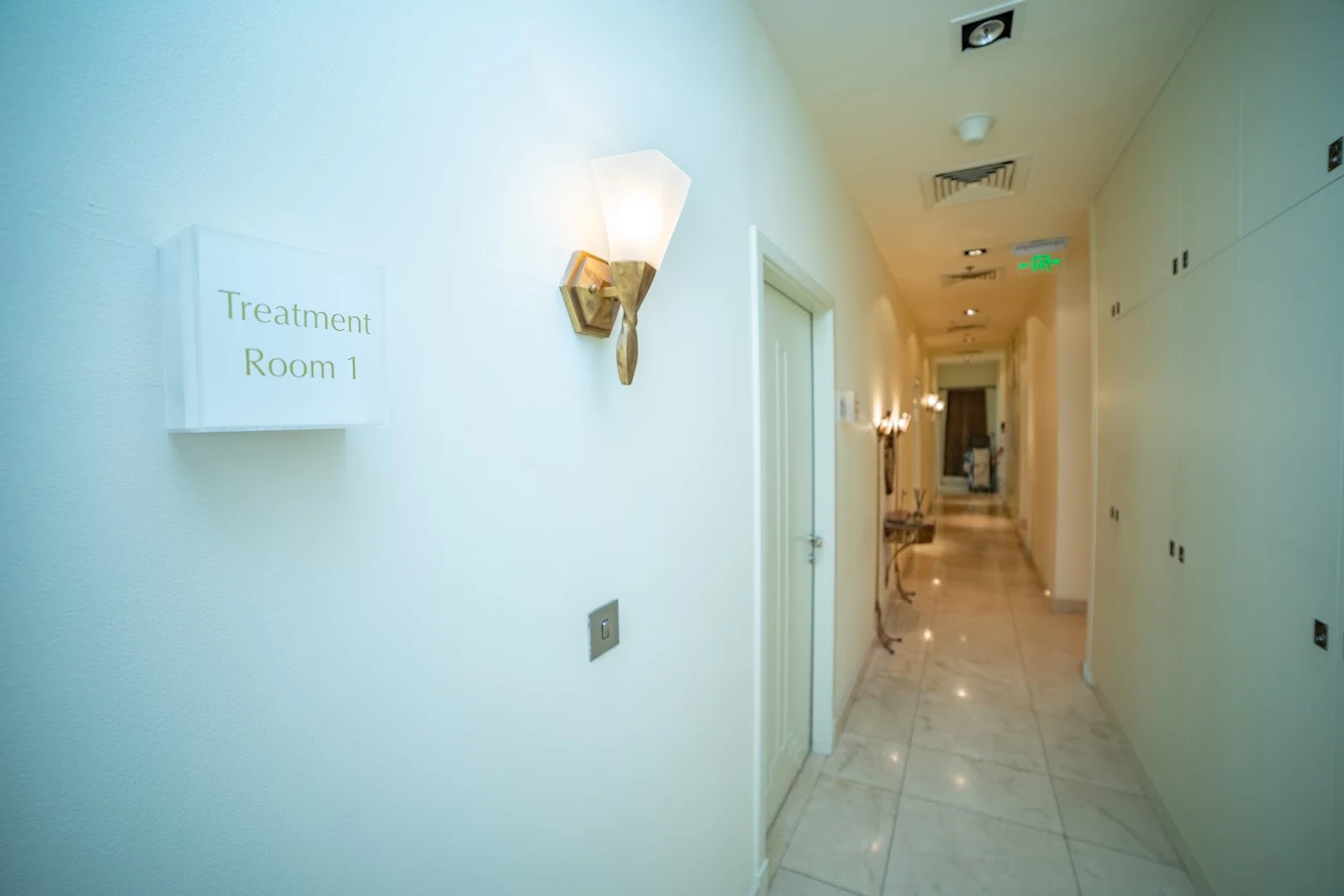 Inside Aesthetica Clinic