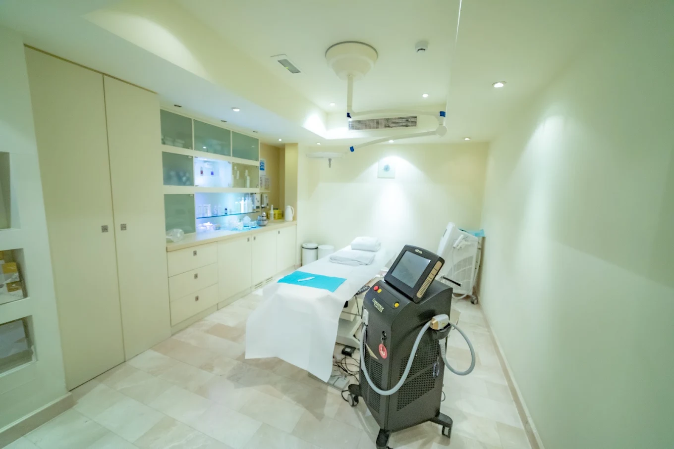 Facial rejuvenation treatment