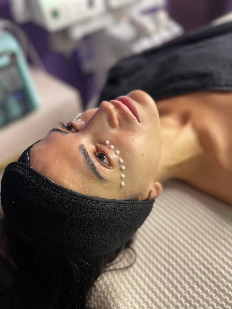 HydraFacial glow treatment